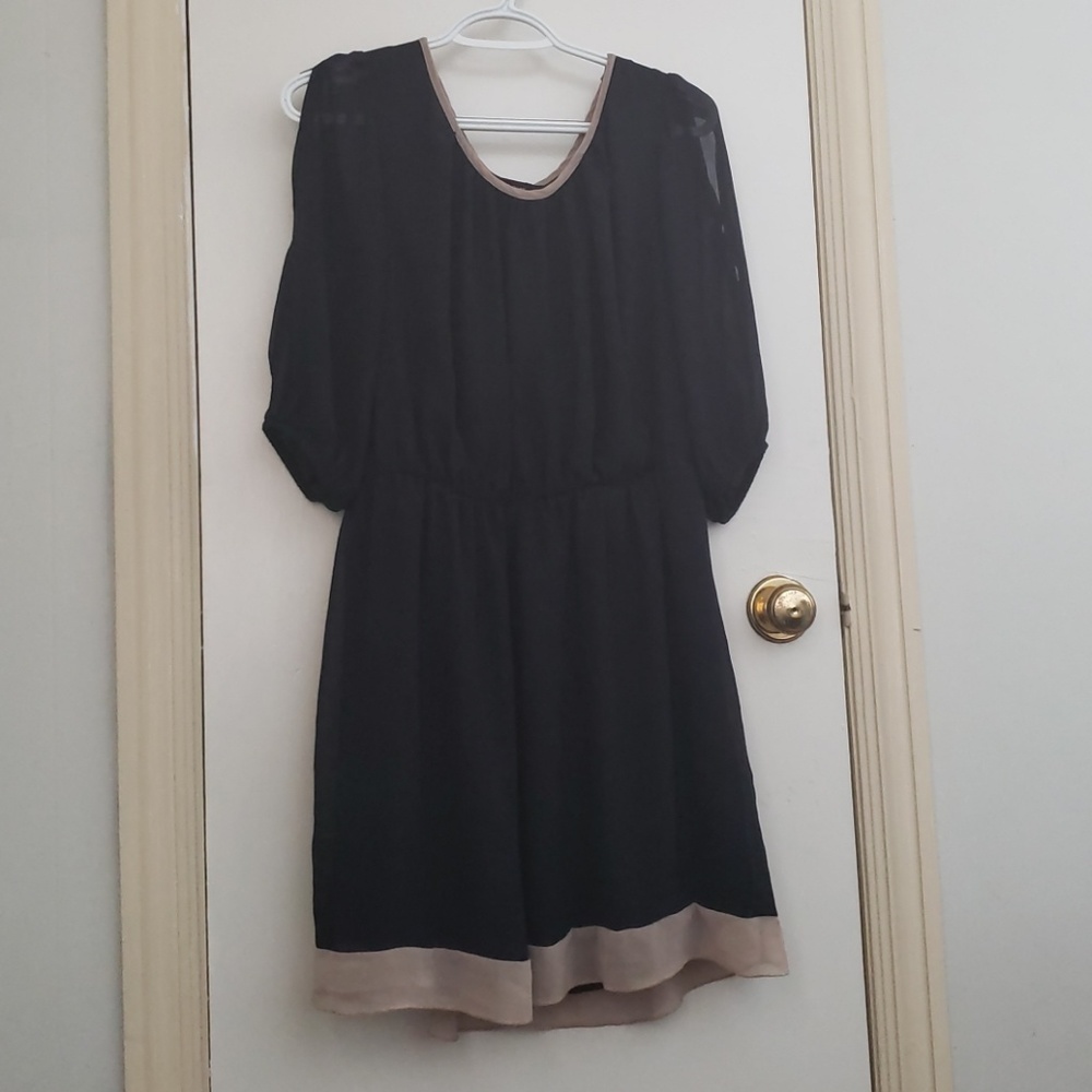 Enfocus womens dress with open sleeves